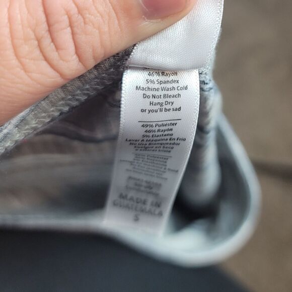 NWT- LULAROE Julia Dress - Picture 9 of 10